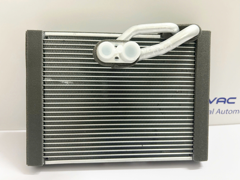 Dàn lạnh Suzuki XL7 2020 HVAC35058