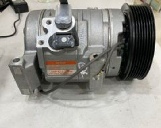 Lốc điều hòa ô tô cho Toyota Innova 2016-2023 DENSO 88310-0K010