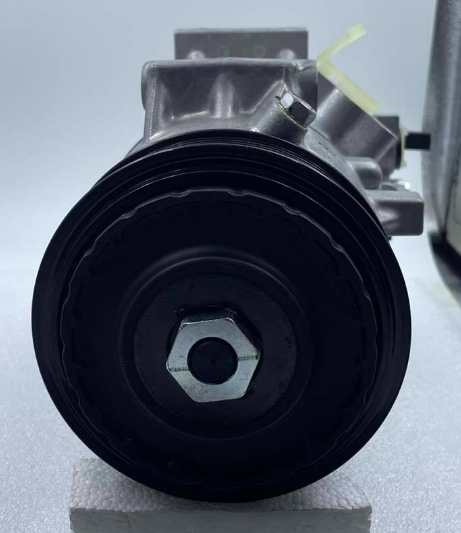 Lốc điều hòa ô tô cho Toyota Corolla Altis 2020-2026 DENSO 88310-02B60